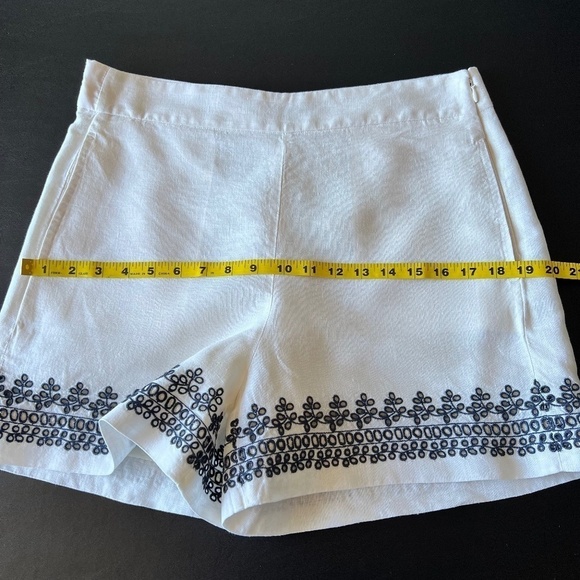 J. Crew 100% linen floral eyelet embroidered trim - Picture 5 of 13